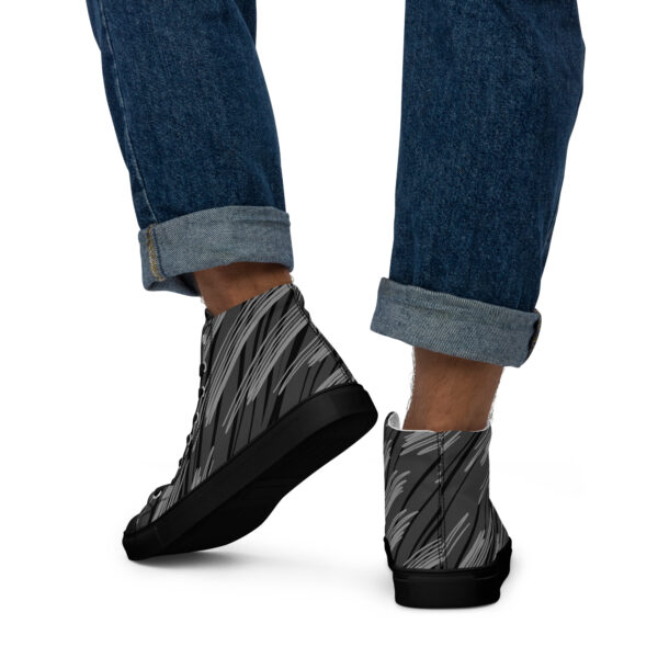 Black and gray patterned shoes Men’s high top canvas shoes