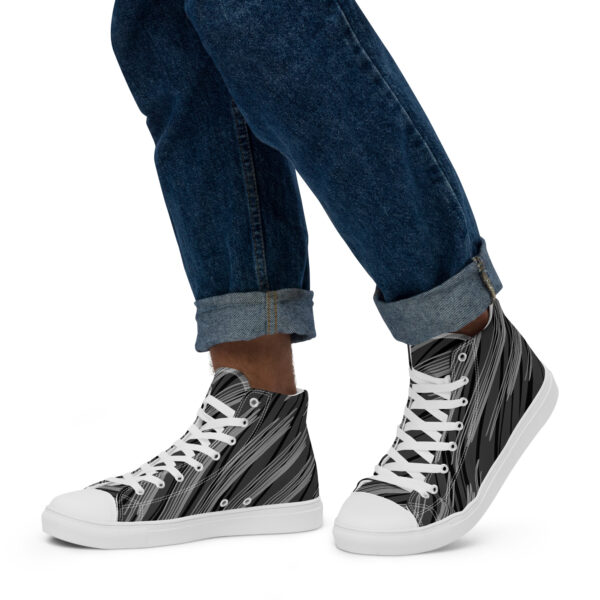 Black and gray patterned shoes Men’s high top canvas shoes